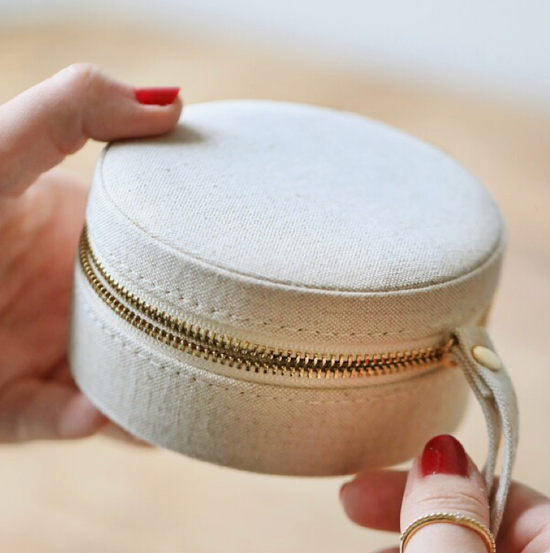 Round Natural Linen Jewelry Case