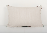 Coussin en velours ikat en soie verte 15x22