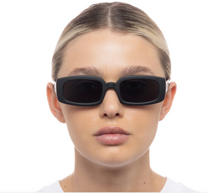 Le Specs Dynamite Matte Black
