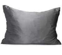 Taie d'oreiller en satin Kitsch bleu brume