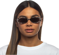 Le Specs Outta Love Cookie Tort
