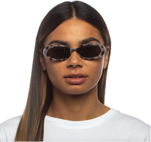 Le Specs Outta Love Cookie Tort