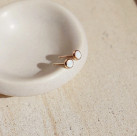 Boucles d'oreilles Opal en forme de jeton