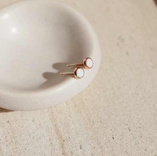 Boucles d'oreilles Opal en forme de jeton