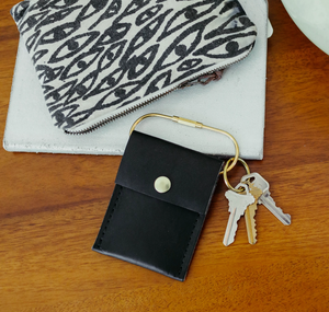 Nan Leather Wallet & Solid Brass Keychain/Airpod Case