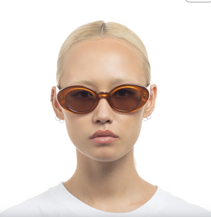 Le Specs Nouveau Vie Caramel Sunglasses