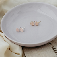 Glee Quinn Studs Quartz Rose