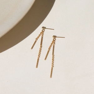 Token Sailor Drop Studs