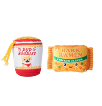 Nothin But Noodles Pet Toy Set