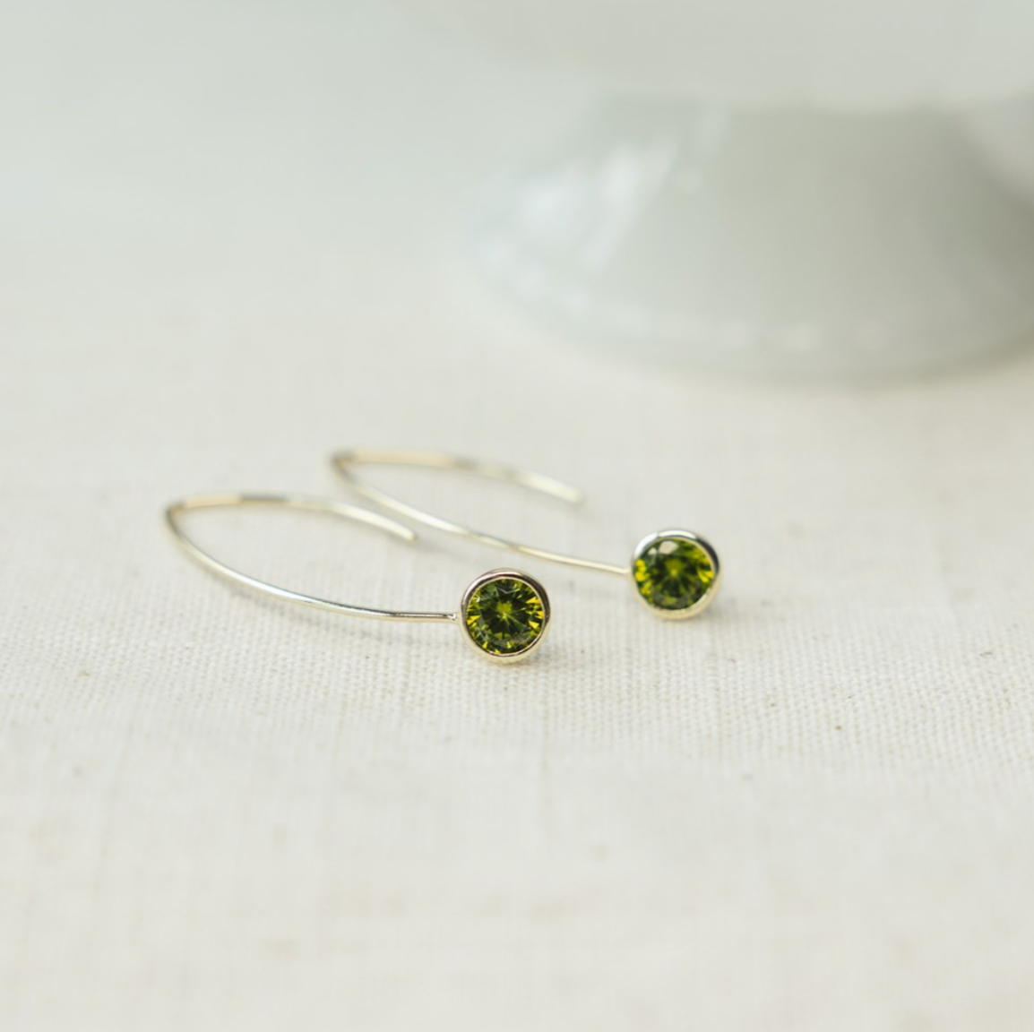 Glee Wren Earrings Moss
