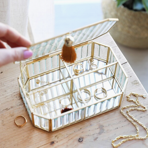 Boîte à bijoux striée