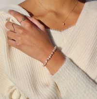 Bracelet en perles roses Token