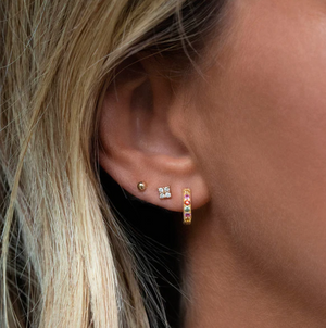 Boucles d'oreilles Pave Huggies Multi Saphir Leah Alexandra