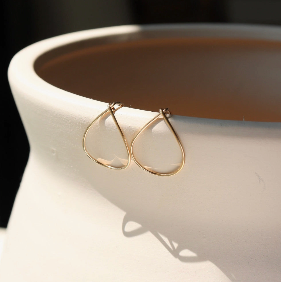 Token Mini Teardrop Threaders