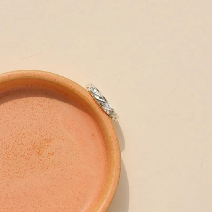Token Helix Ring