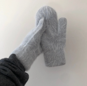Fluffy Angora Mittens