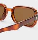 Le Specs Pilferer Toffee Tort