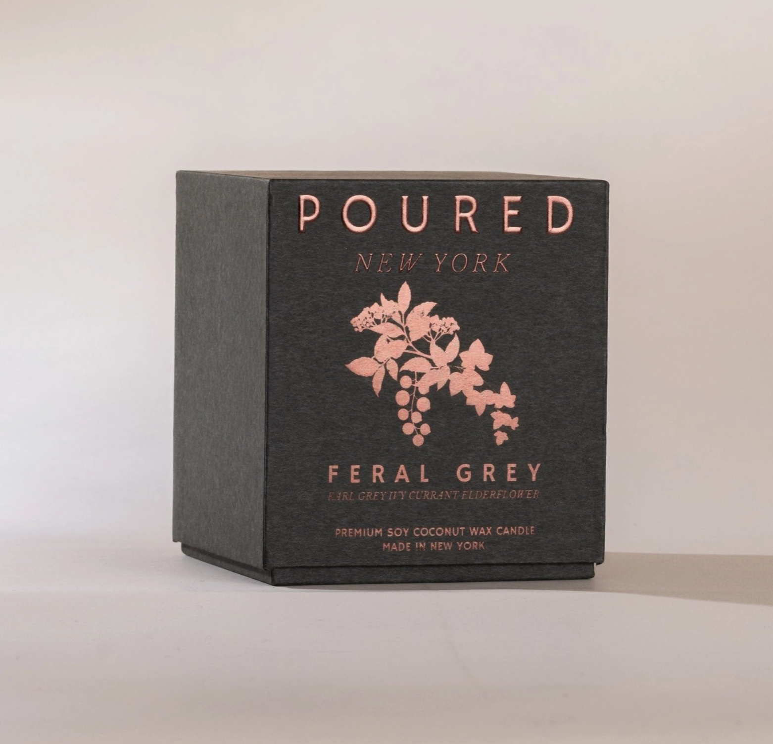 Poured New York Candle Feral Grey