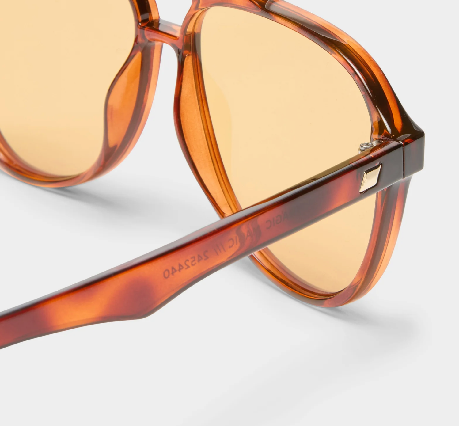 Le Specs Tragic Magic Toffee