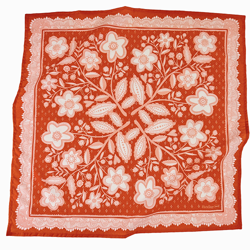 Lacey Bandana