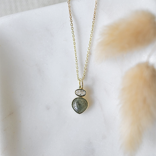 Glee Anastasia Necklace Labradorite