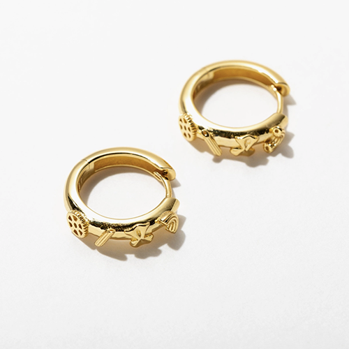 Larissa Loden Pasta Gold Plated Huggies