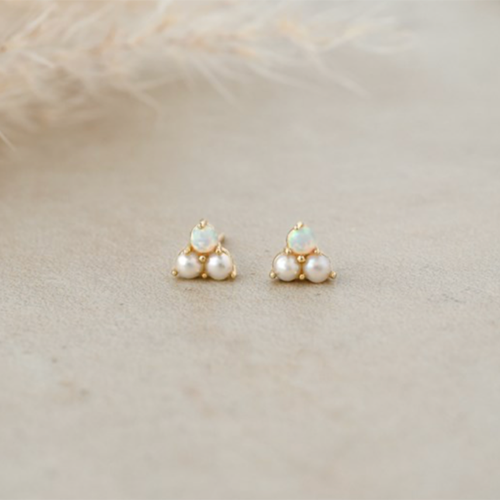 Glee Elegance Studs