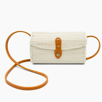 Sac à main en rotin blanc