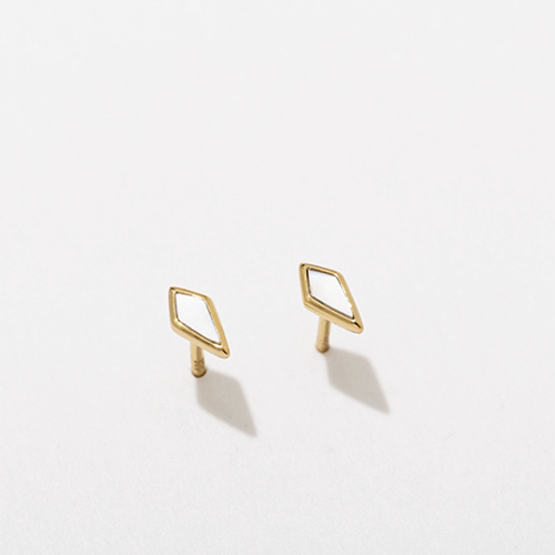 Larissa Loden Orla Pearl Stud Earrings