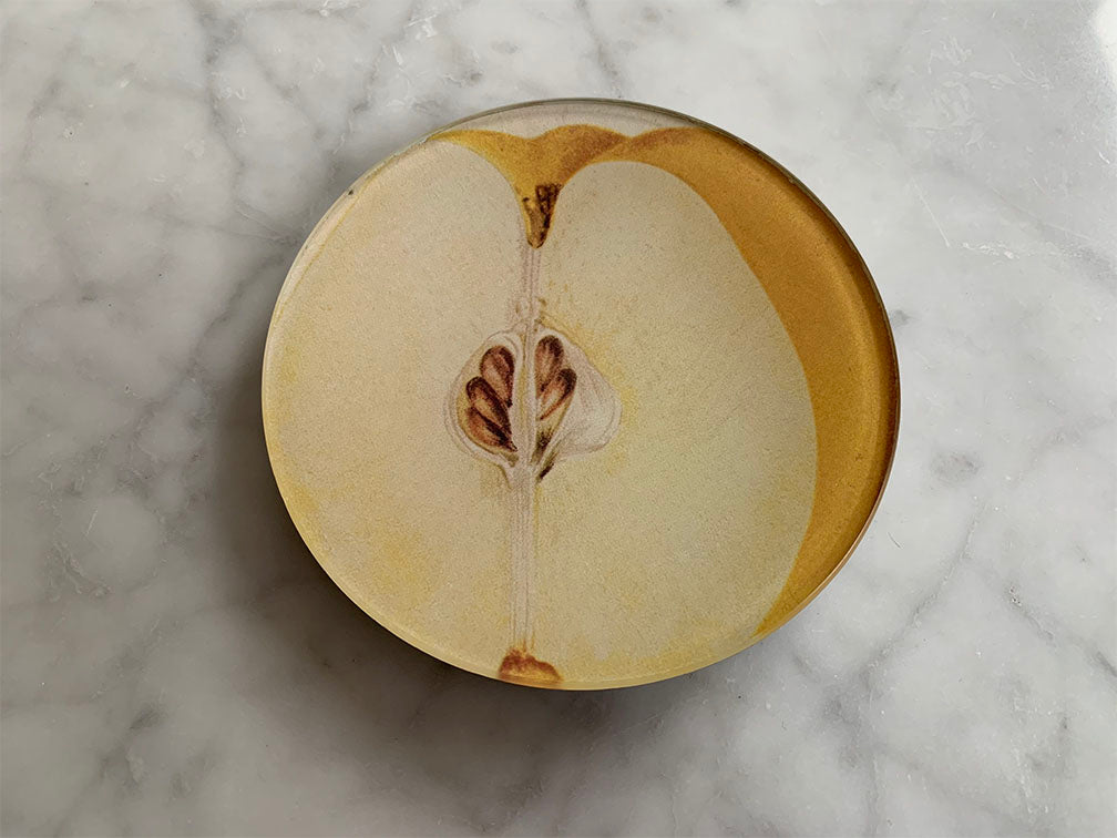 Maison Yiliy Plate Cut Apple