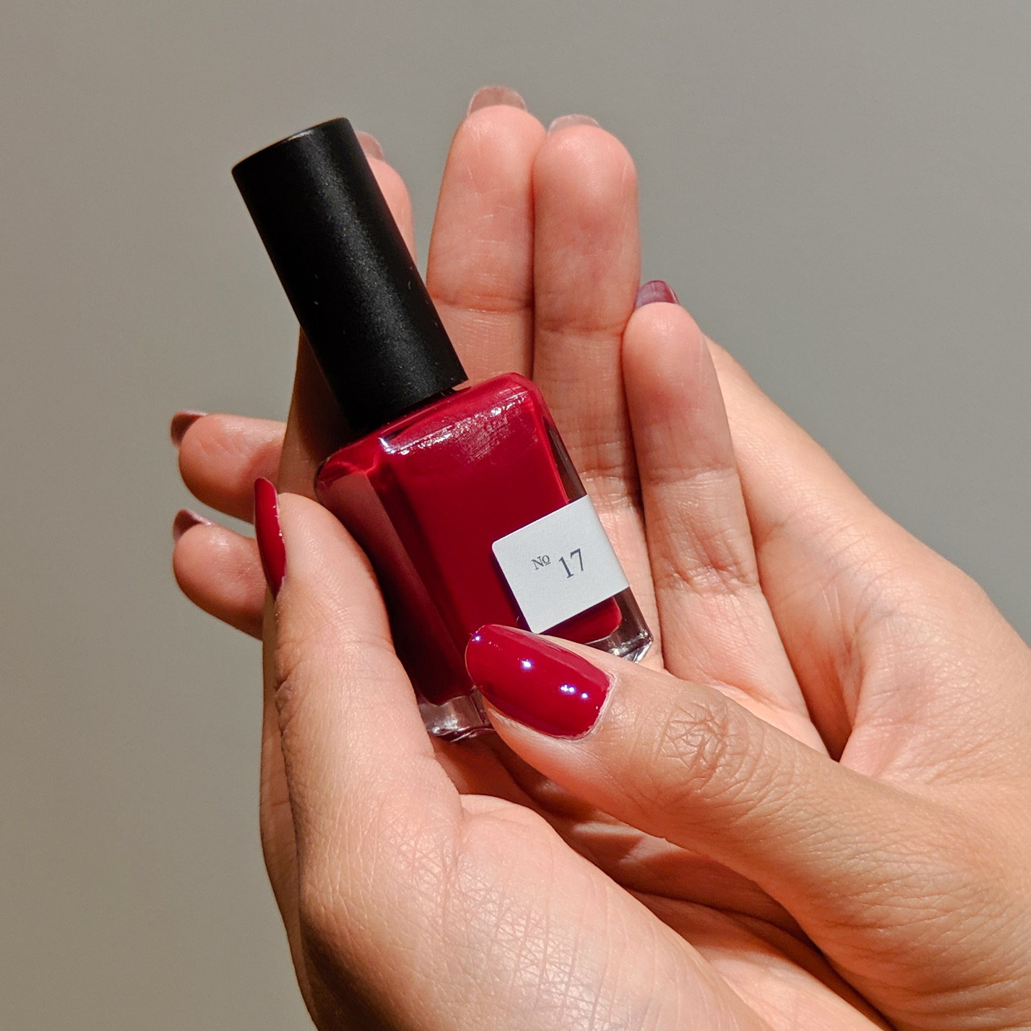 Sundays Nail Polish - No.17