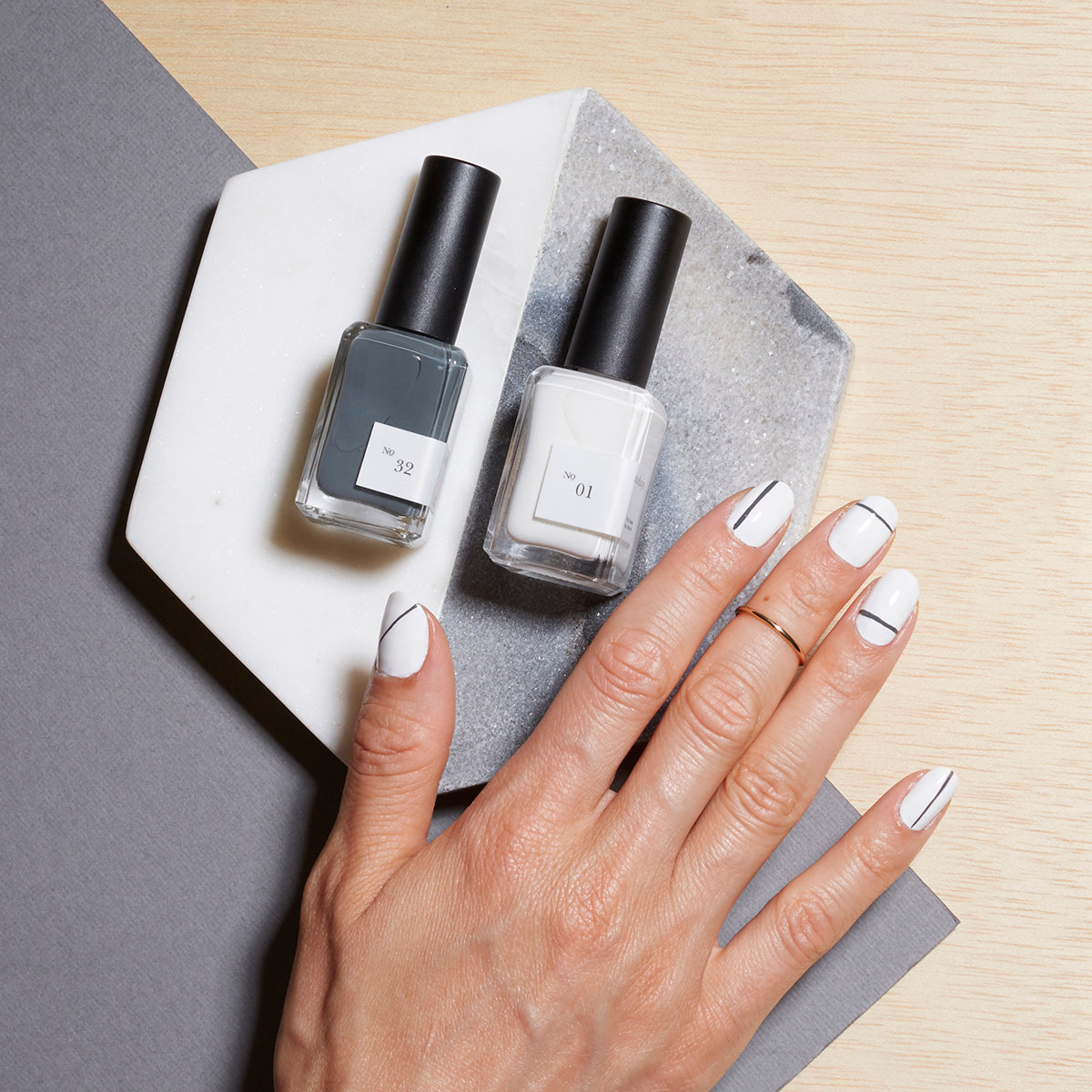 Sundays Nail Polish - No.01
