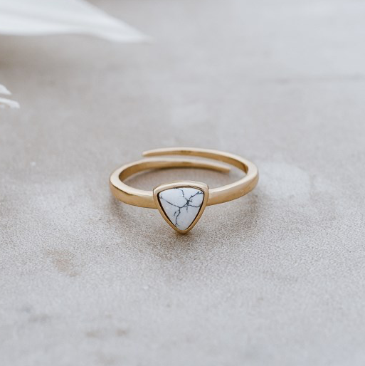 Glee Mae Ring